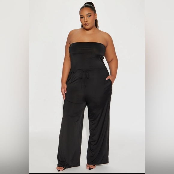 NWT 🔥 Fashion Nova Vicki Jumpsuit Women's Size 2X - Picture 1 of 7